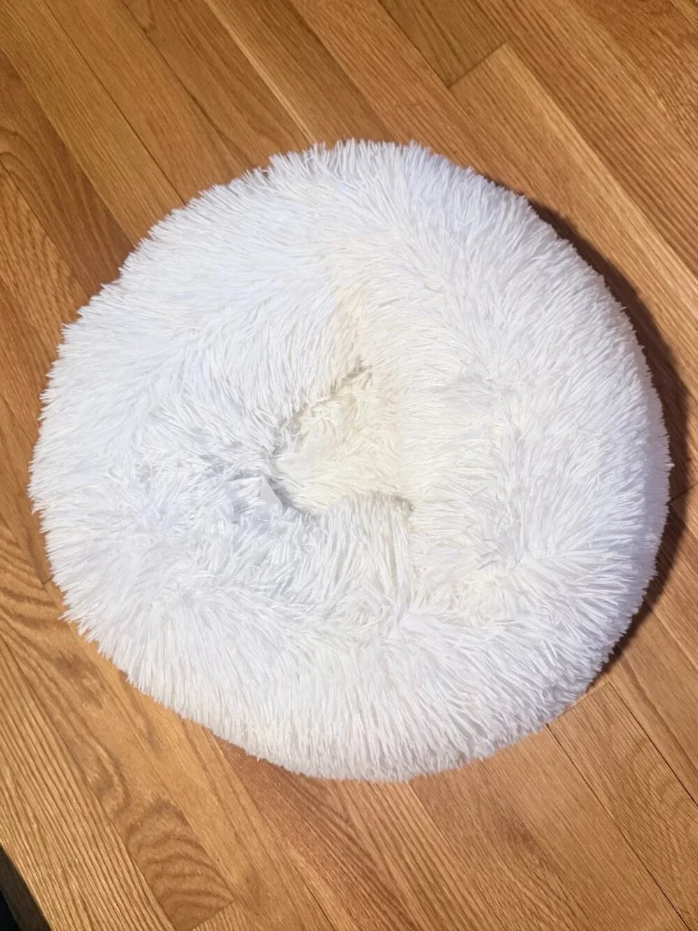 XS Calming Pet Bed 40cm White